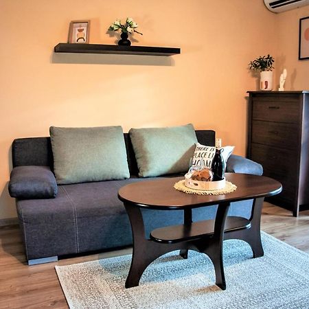 Apartament "Klimatycznie" - Przytulny, 4-Osobowy, Jelenia Gora, Cieplice Экстерьер фото